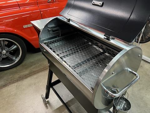 The Patio Legend 410 - Main Grate Replacement